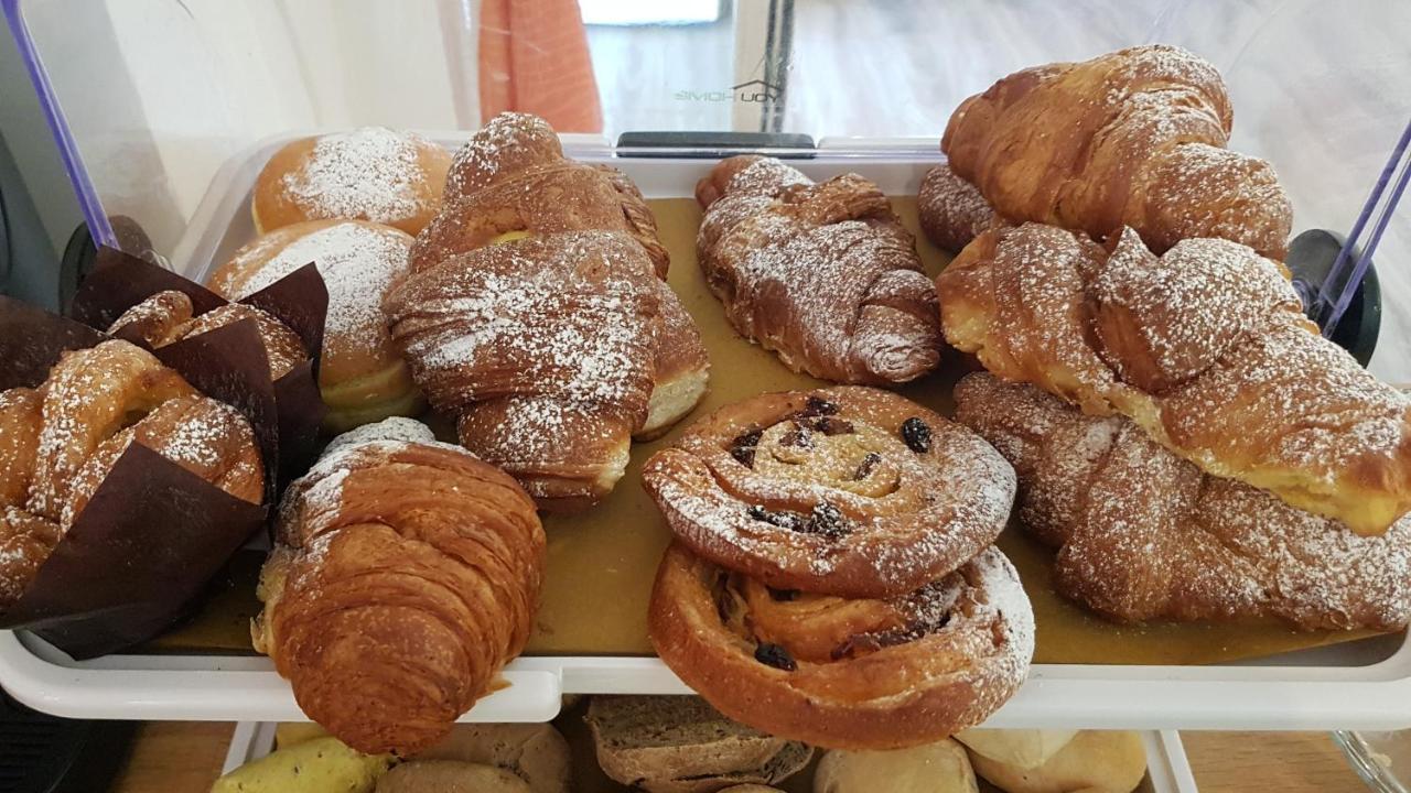 B&B Villa Giulia 데센자노델가르다 외부 사진