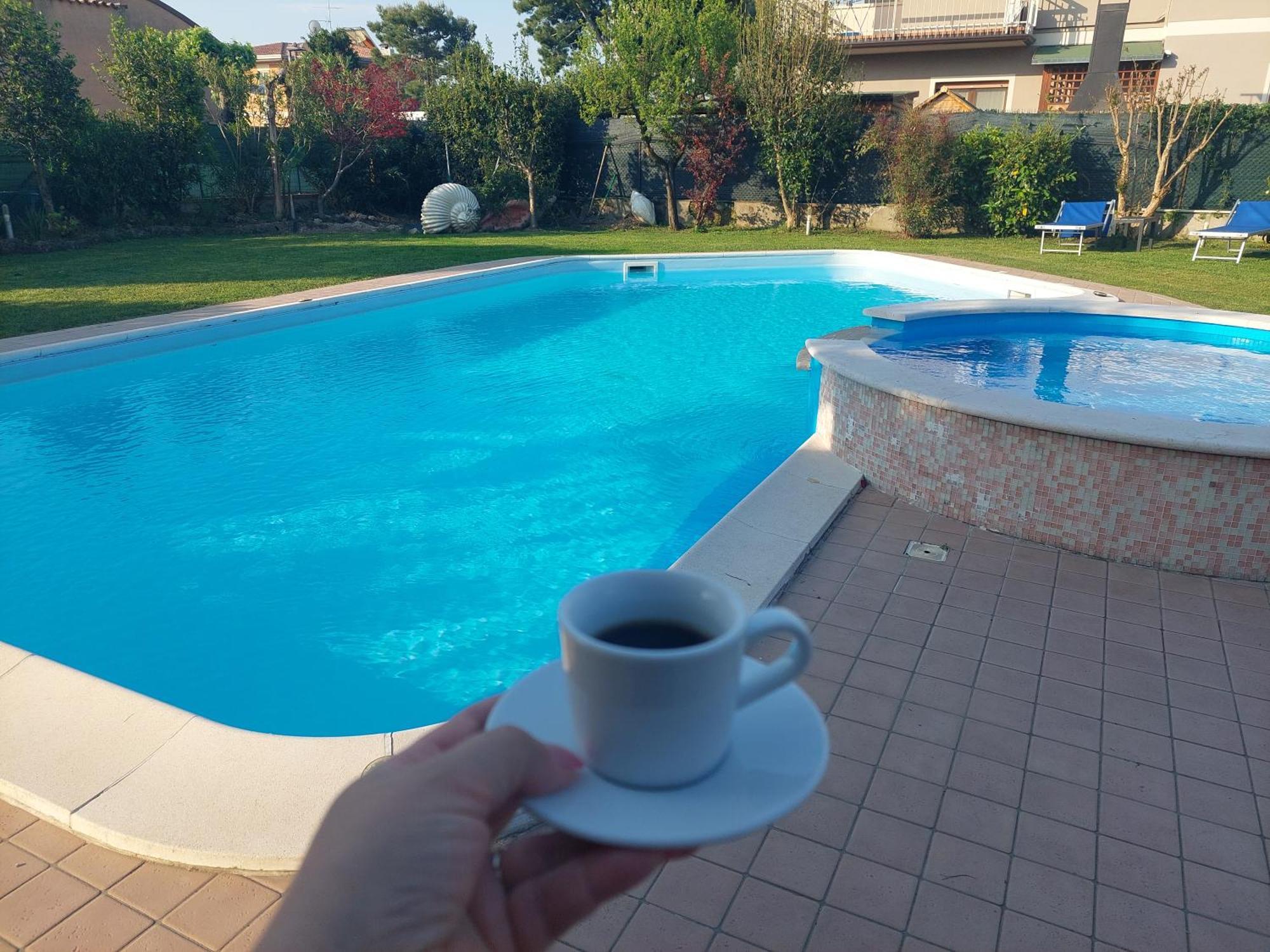 B&B Villa Giulia 데센자노델가르다 외부 사진